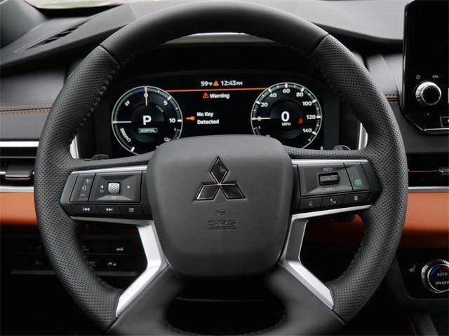 New 2025 Mitsubishi Outlander SEL image 8