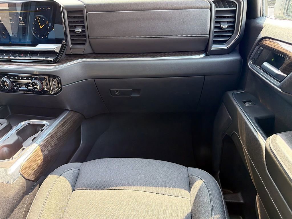 Used 2023 Chevrolet Silverado 1500 LT Trail Boss w/ Protection Package image 17