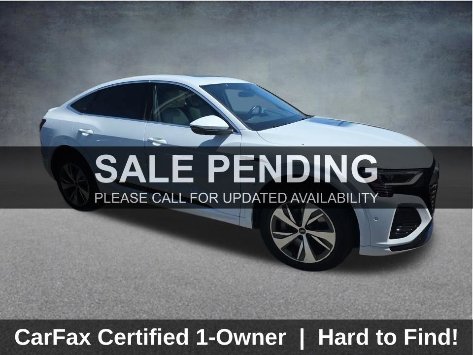 Used 2024 Audi Q8 e-tron Premium Plus w/ Premium Plus Package AWD/4WD image 1