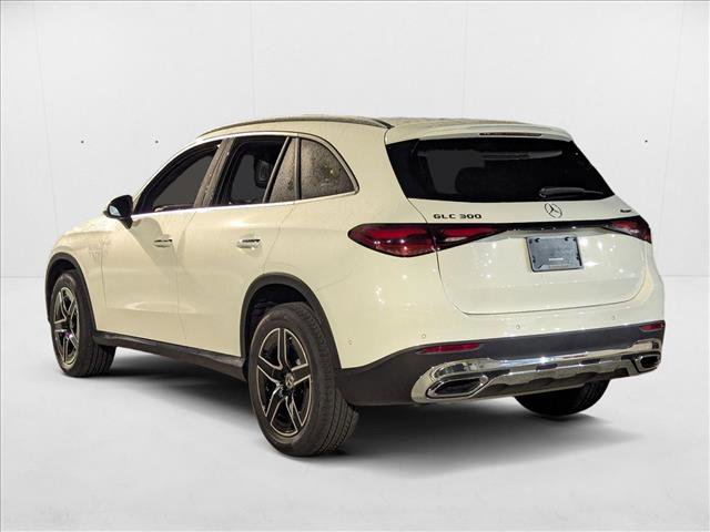 Used 2026 Mercedes-Benz GLC 300 4MATIC image 8