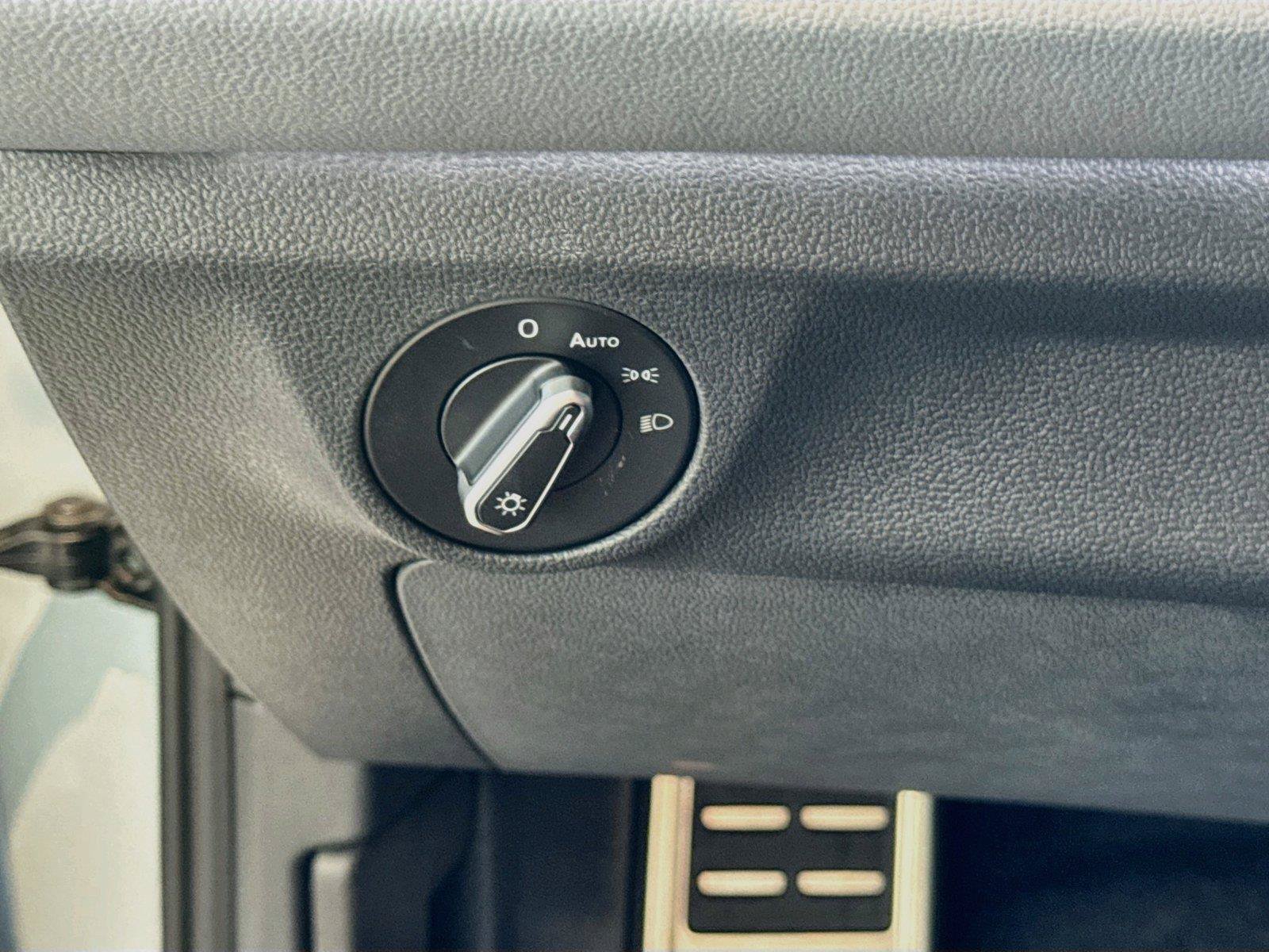 New 2027 Volkswagen Jetta GLI Autobahn FWD image 10