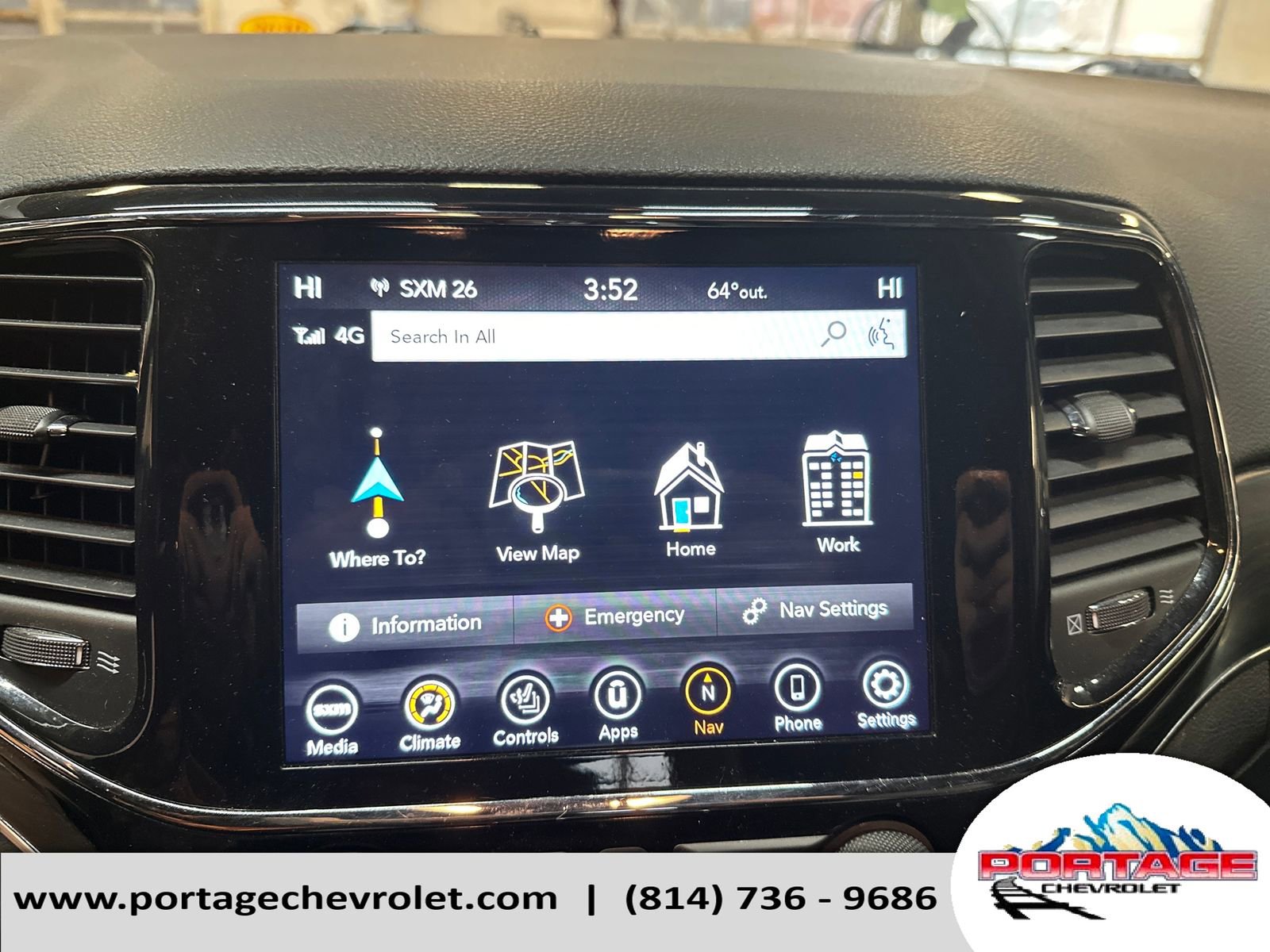 Used 2021 Jeep Grand Cherokee Limited w/ Trailer Tow Group IV image 22