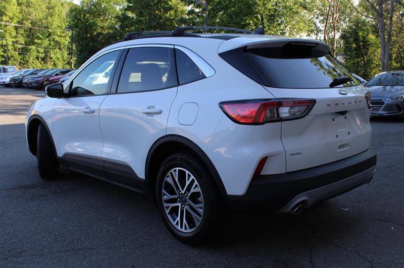 Used 2022 Ford Escape SEL FWD image 3