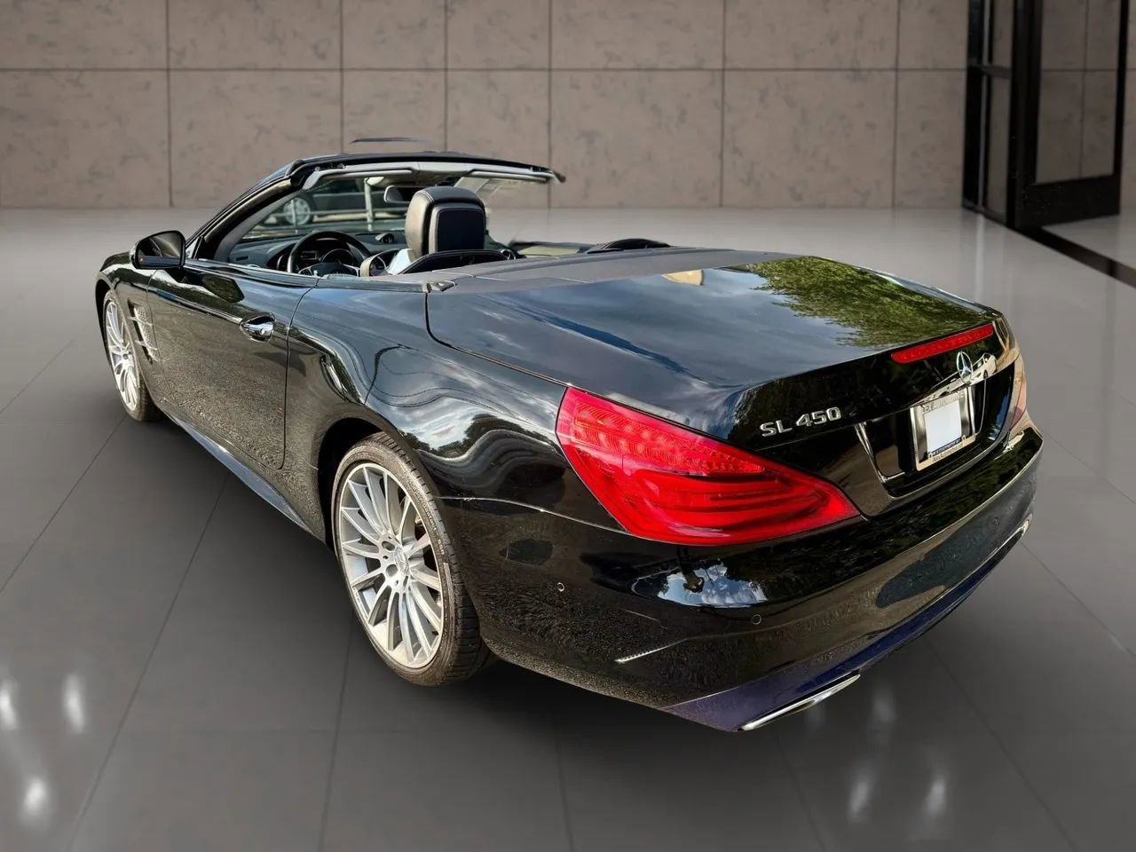 Used 2017 Mercedes-Benz SL 450 image 5