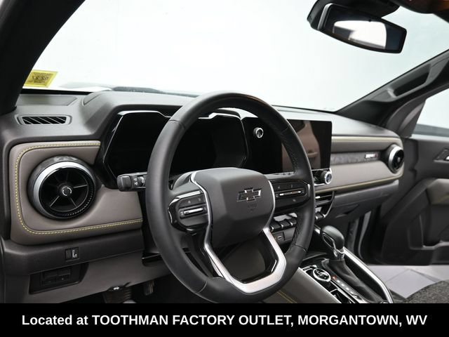 Used 2023 Chevrolet Colorado ZR2 AWD/4WD image 12