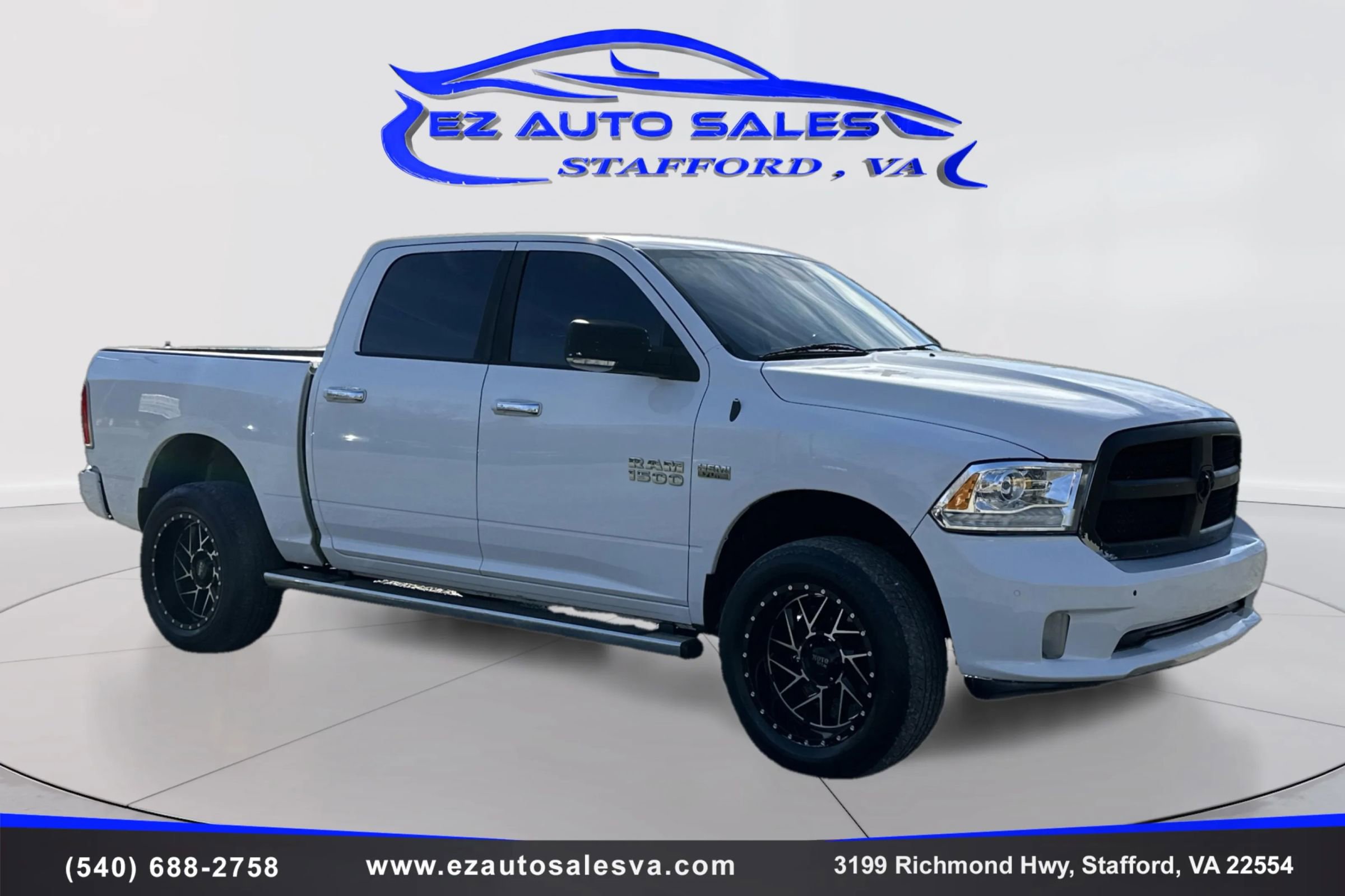 Used 2015 RAM 1500 Limited image 3