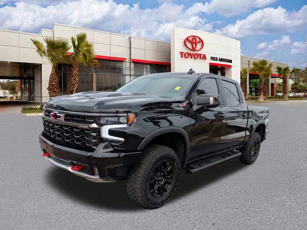 Used 2025 Chevrolet Silverado 1500 ZR2 image 8