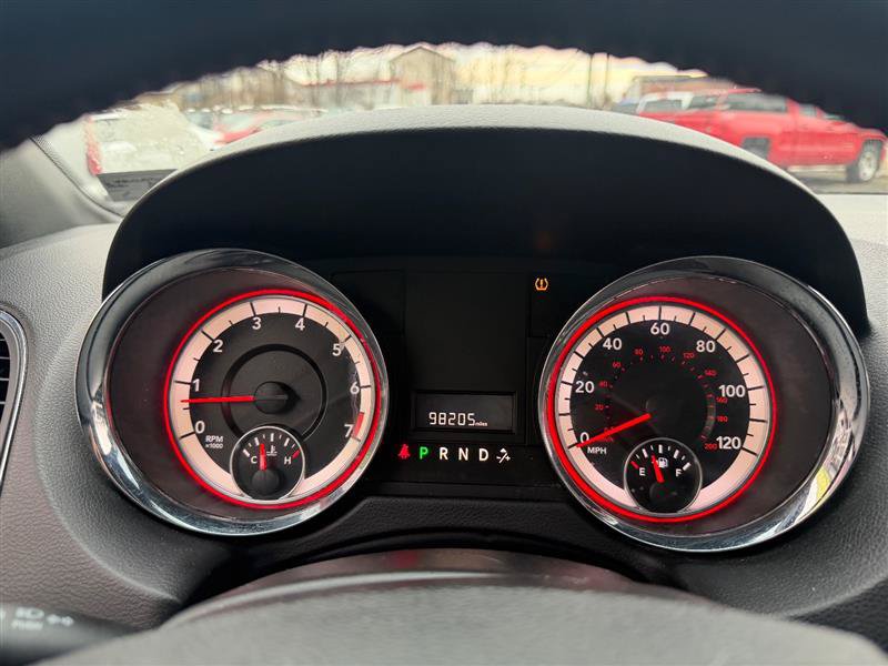 Used 2018 Dodge Grand Caravan SXT FWD image 30
