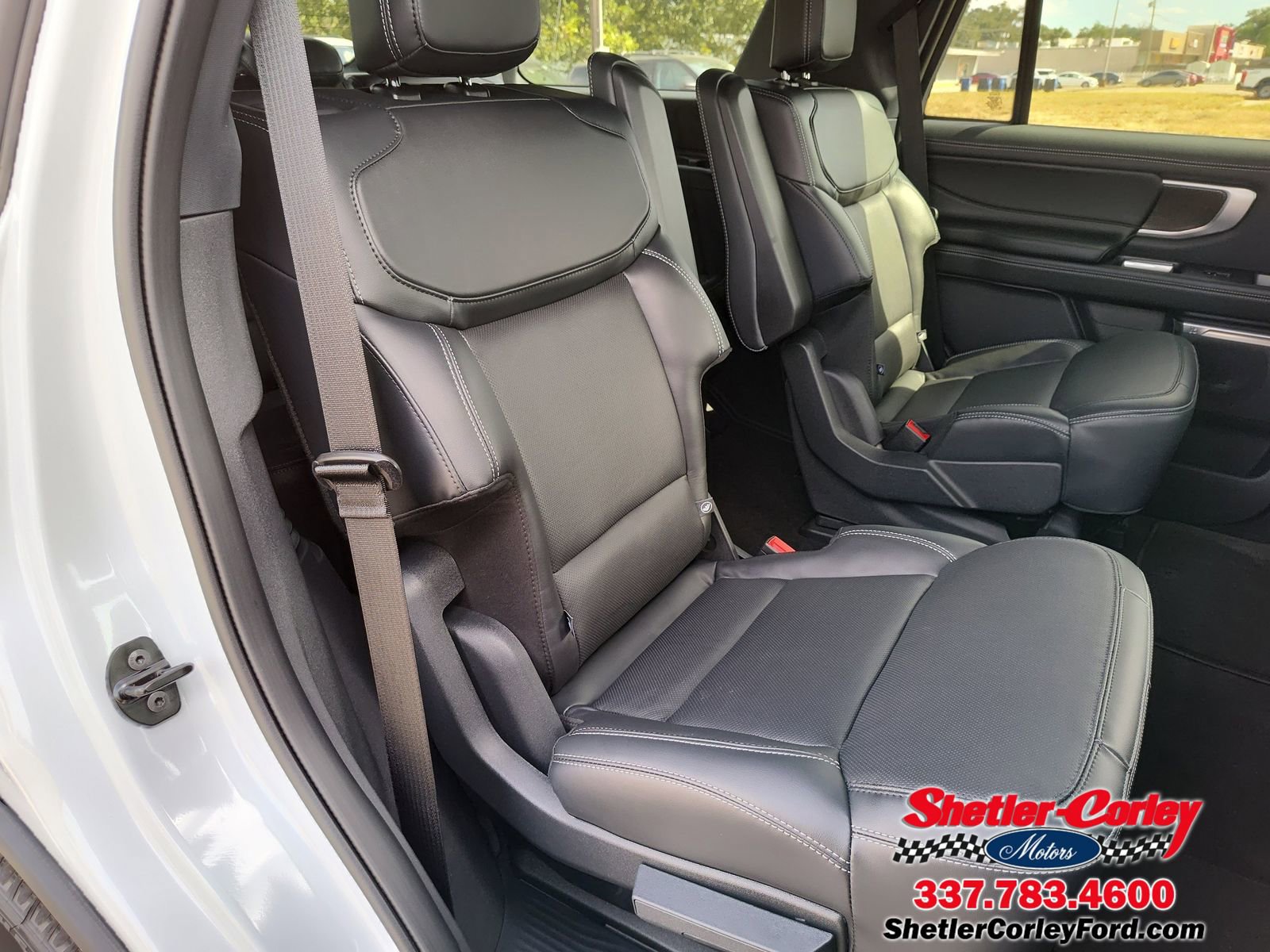 New 2025 Ford Expedition Platinum w/ Stealth Performance Package AWD/4WD image 14