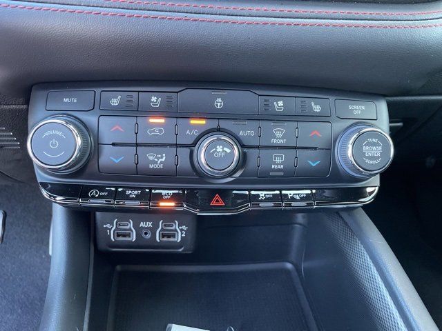 Used 2024 Dodge Durango GT image 15