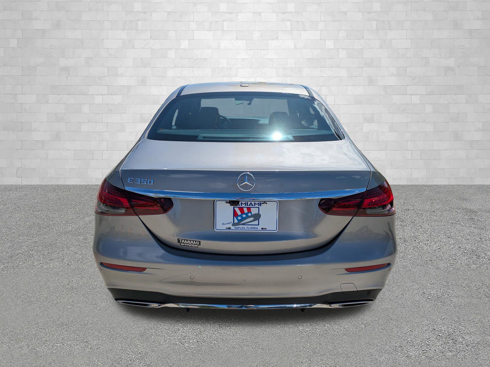 Used 2021 Mercedes-Benz E 350 Sedan image 3