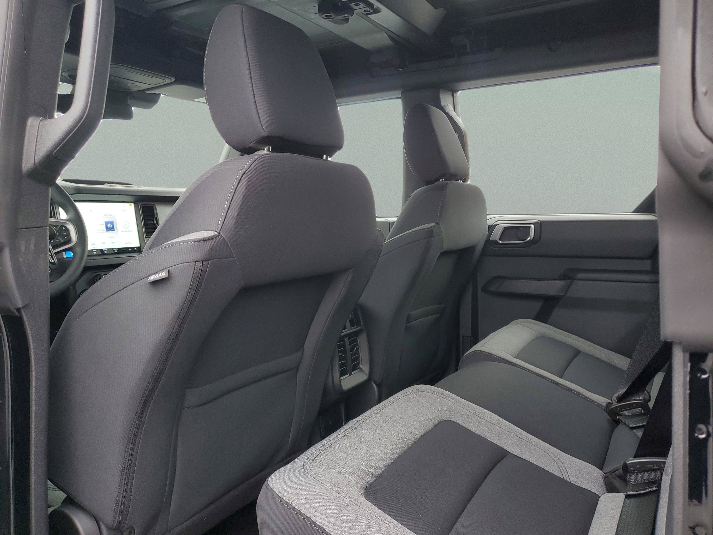 New 2025 Ford Bronco 4-Door AWD/4WD image 6