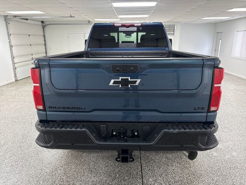 New 2026 Chevrolet Silverado 3500 LTZ w/ LTZ Plus Package image 6