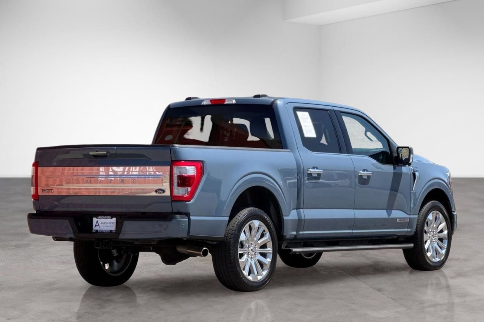 Used 2023 Ford F150 Limited AWD/4WD image 5