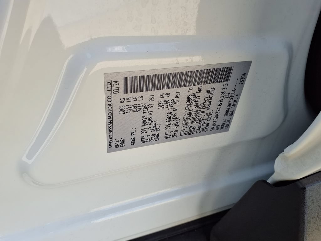 Used 2024 Nissan Rogue SV FWD image 40
