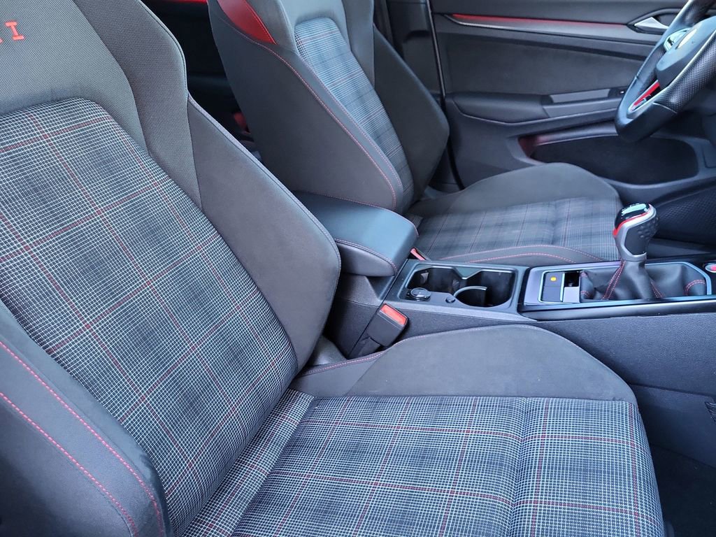 Used 2023 Volkswagen GTI Autobahn image 18