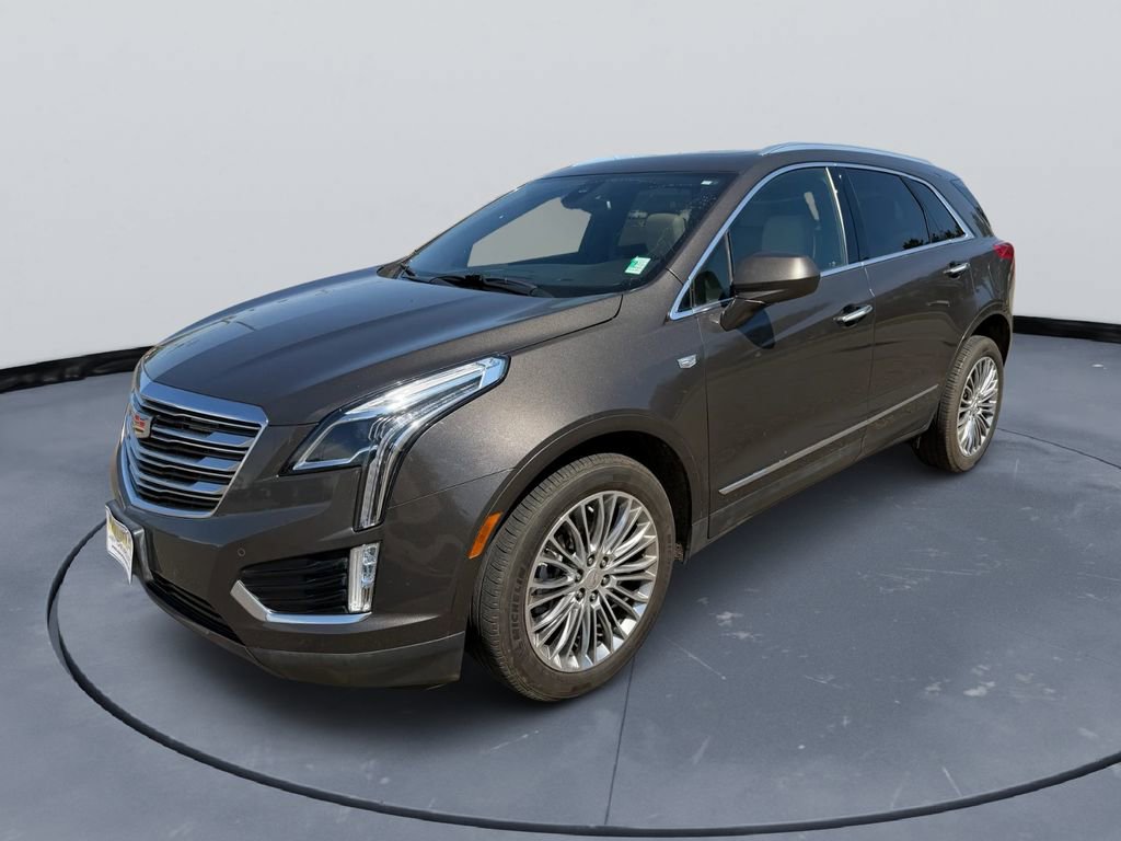 Used 2019 Cadillac XT5 Premium Luxury w/ Trailering Package AWD/4WD image 4