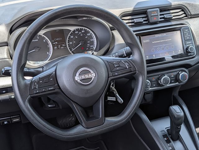 Used 2023 Nissan Versa S FWD image 11