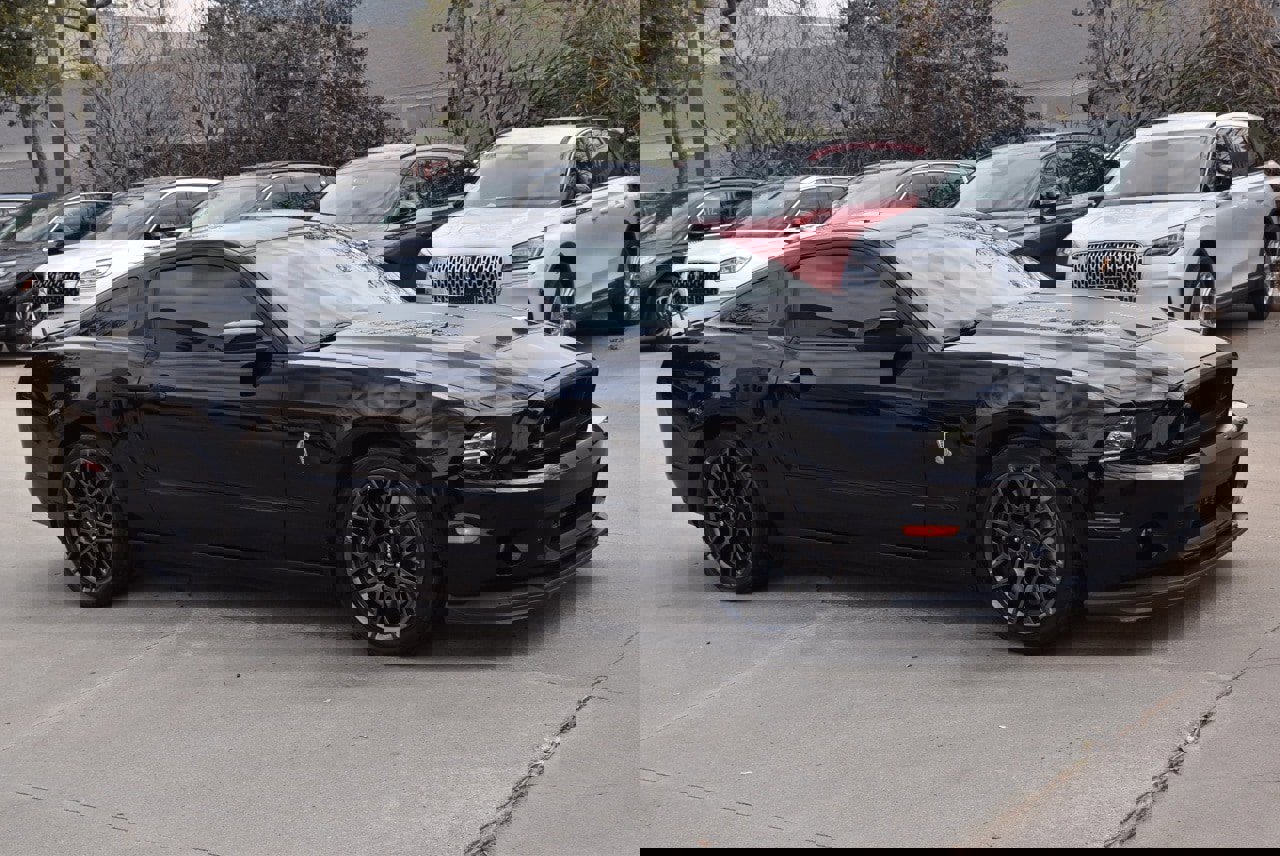 Used 2013 Ford Mustang Shelby GT500 image 5