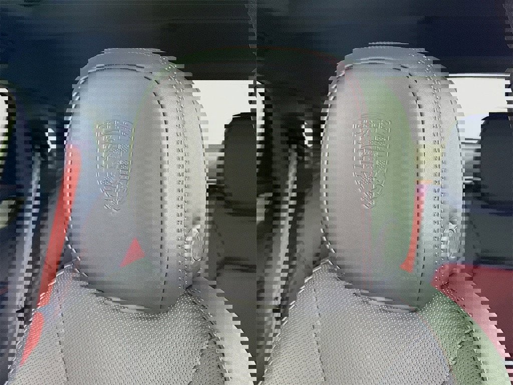 New 2026 Porsche Cayenne image 14