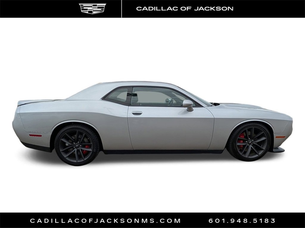 Used 2022 Dodge Challenger R/T w/ Plus Package image 4