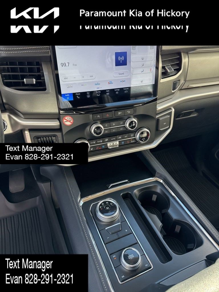 Used 2024 Ford Expedition Max XLT image 26