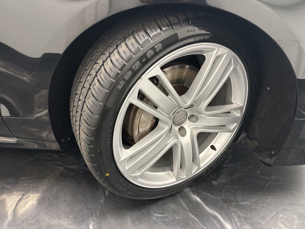 Used 2016 Audi A8 L 4.0T w/ Cold Weather Package image 35