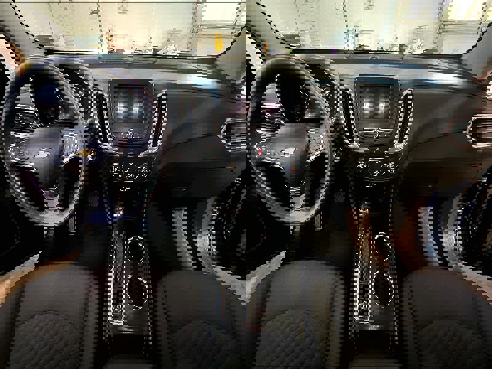 Used 2019 Chevrolet Equinox LT image 21