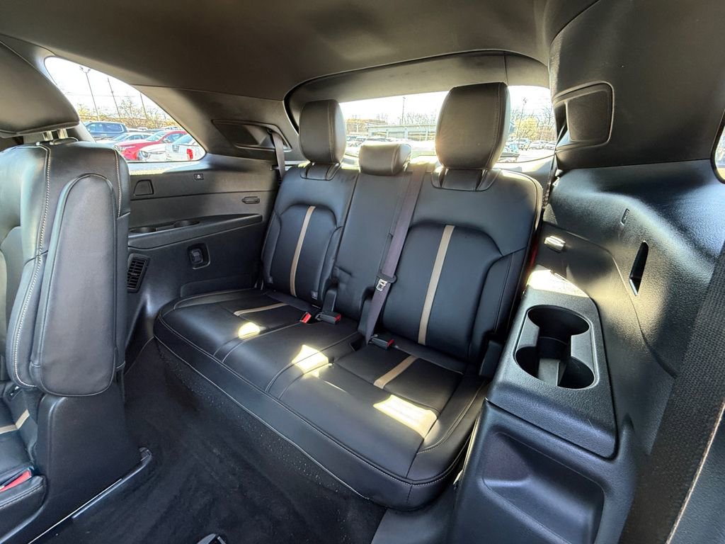 Used 2024 MAZDA CX-90 3.3 Turbo w/ Premium Plus Pkg image 26