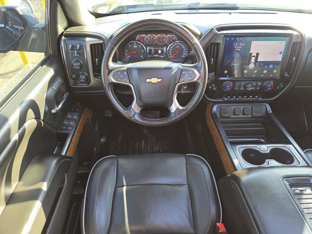 Used 2018 Chevrolet Silverado 1500 High Country image 23