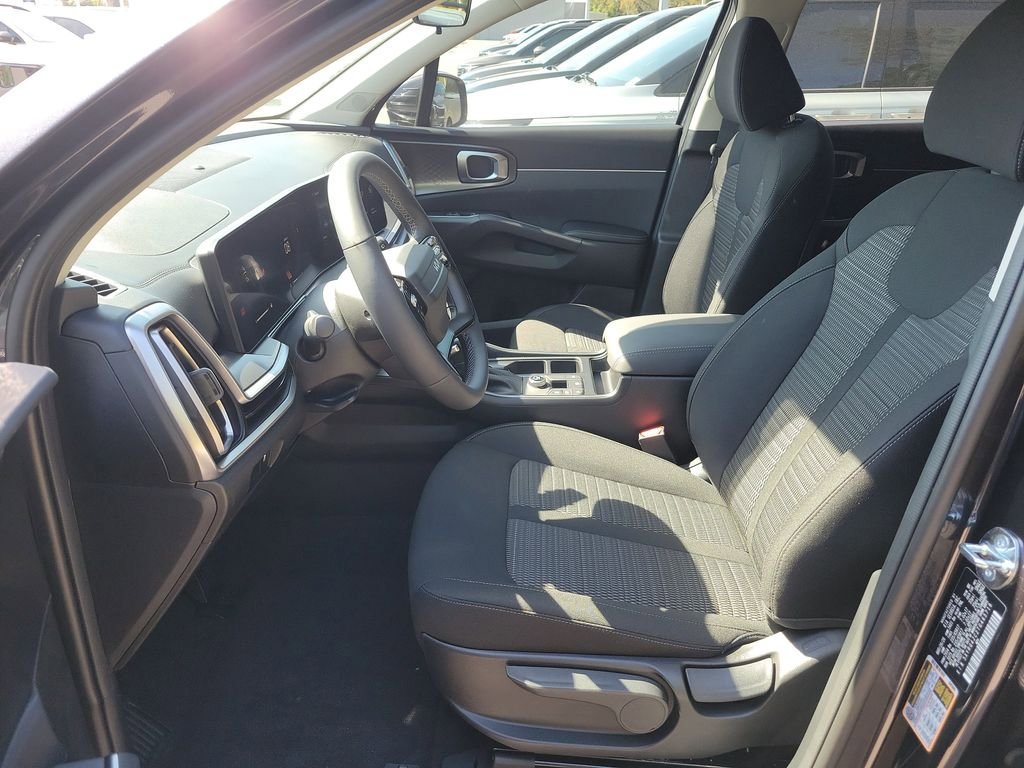 New 2026 Kia Sorento LX FWD image 22