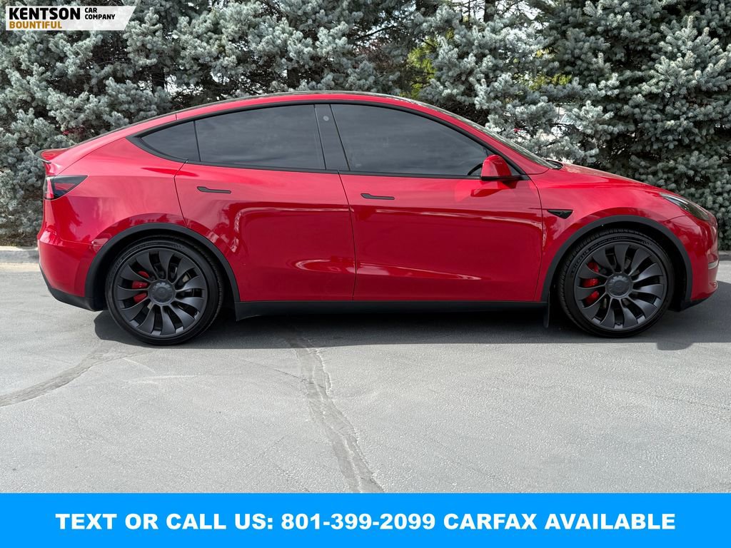 Used 2023 Tesla Model Y Performance AWD/4WD image 10