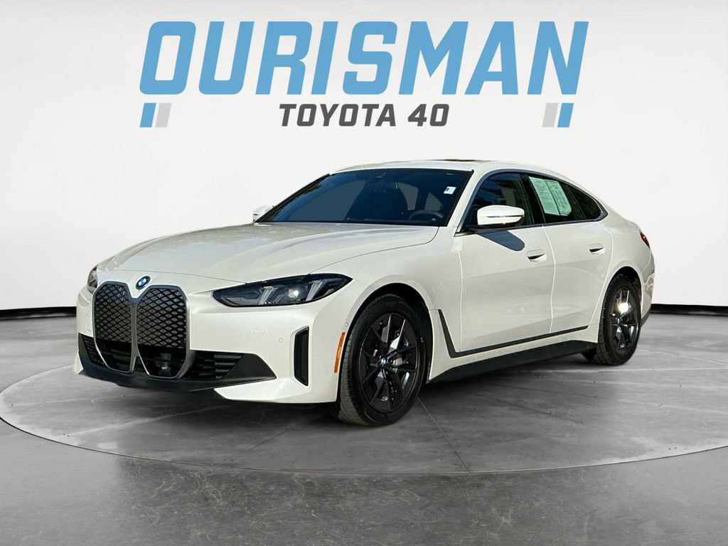 Used 2025 BMW i4 eDrive40 image 3