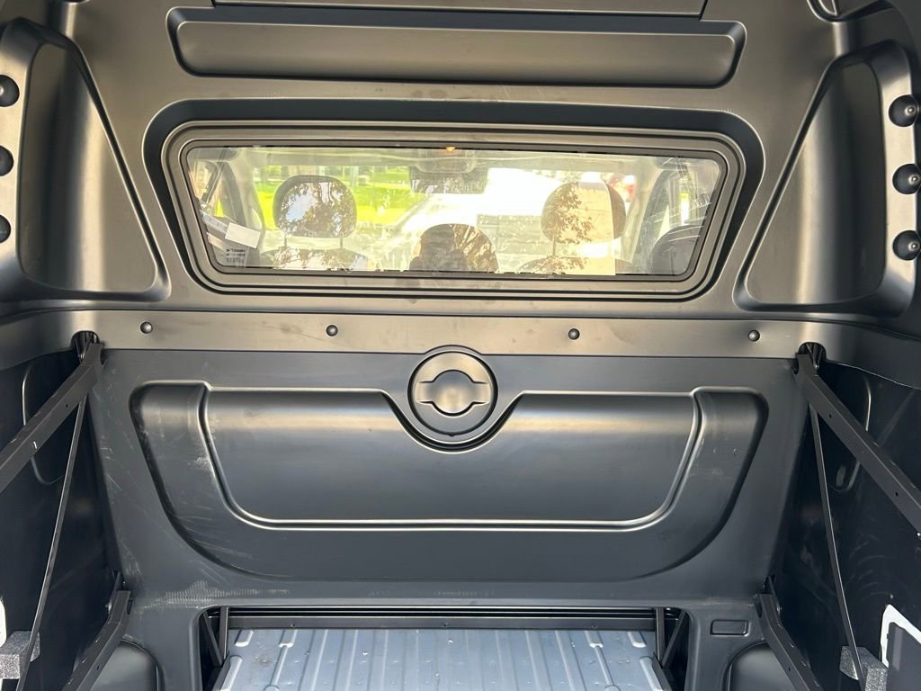 New 2025 RAM ProMaster 3500 w/ Crew Van Package image 30