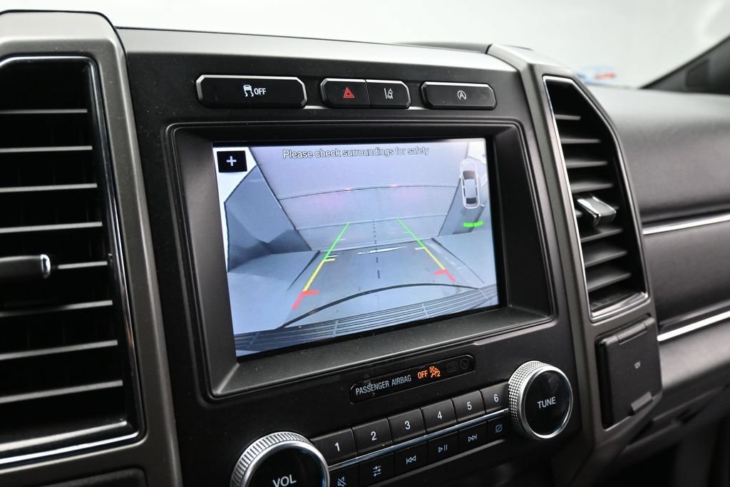 Used 2019 Ford Expedition XLT w/ Equipment Group 202A RWD image 17