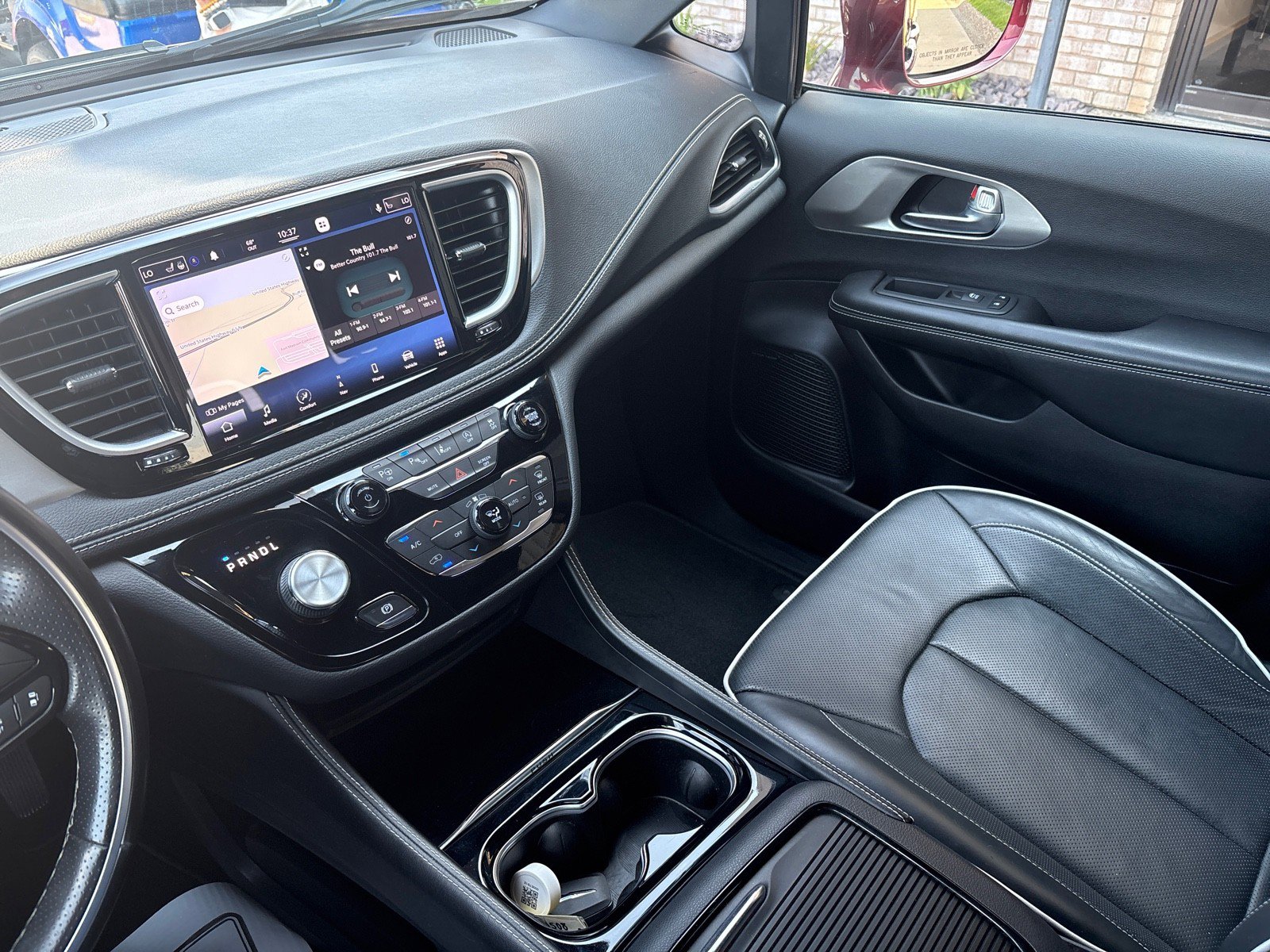 Used 2021 Chrysler Pacifica Limited w/ Premium & Safety Sphere Group image 19