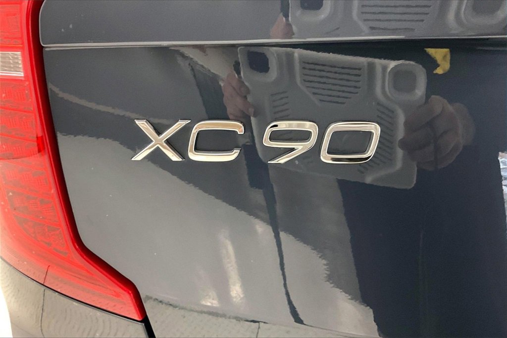 Used 2024 Volvo XC90 B6 Plus image 28