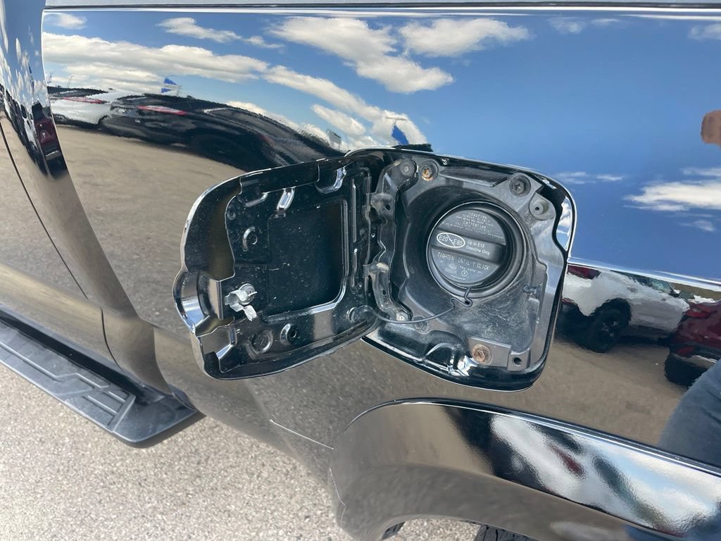 Used 2021 Toyota Tacoma 4x4 Double Cab w/ Tacoma SR5 Package image 45