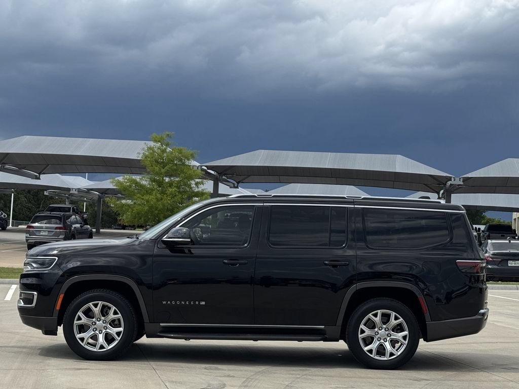 Used 2022 Jeep Wagoneer Series I w/ Premium Group I RWD image 3