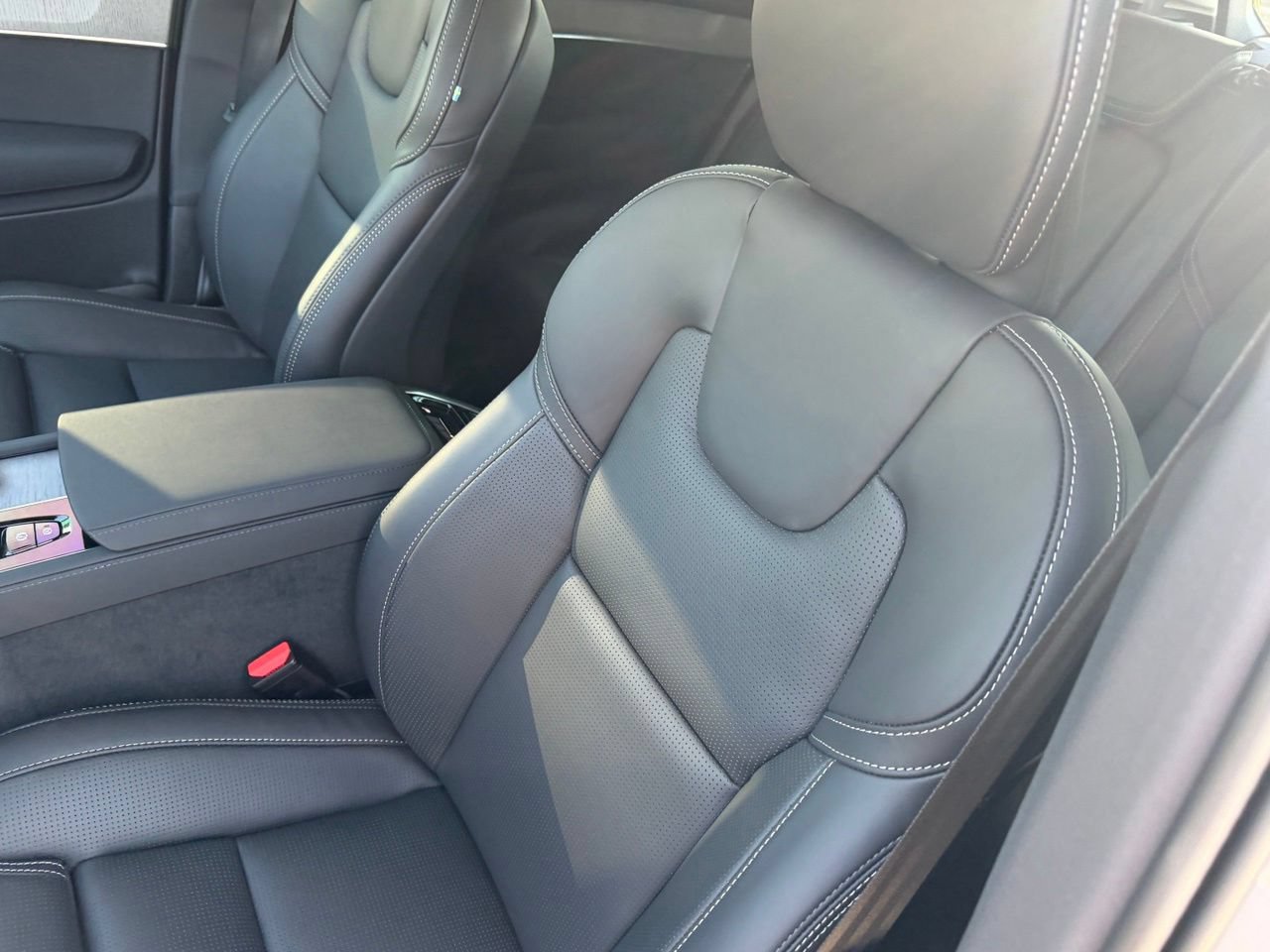 New 2027 Volvo XC90 B6 Ultra AWD/4WD image 15