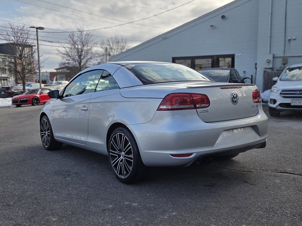 Used 2014 Volkswagen Eos w/ Sport Package image 5