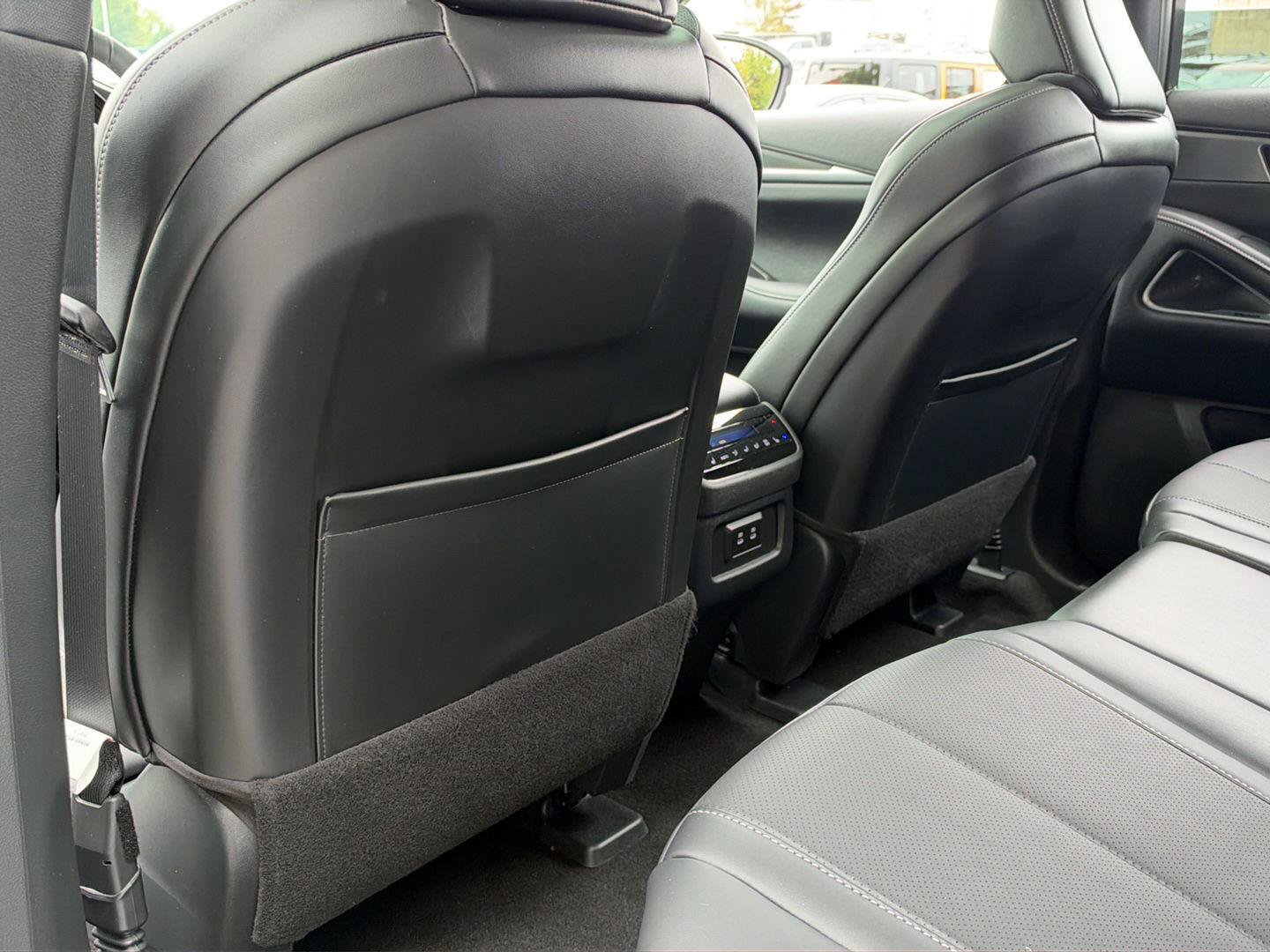 Used 2026 INFINITI QX60 Luxe w/ Cargo Package AWD/4WD image 29