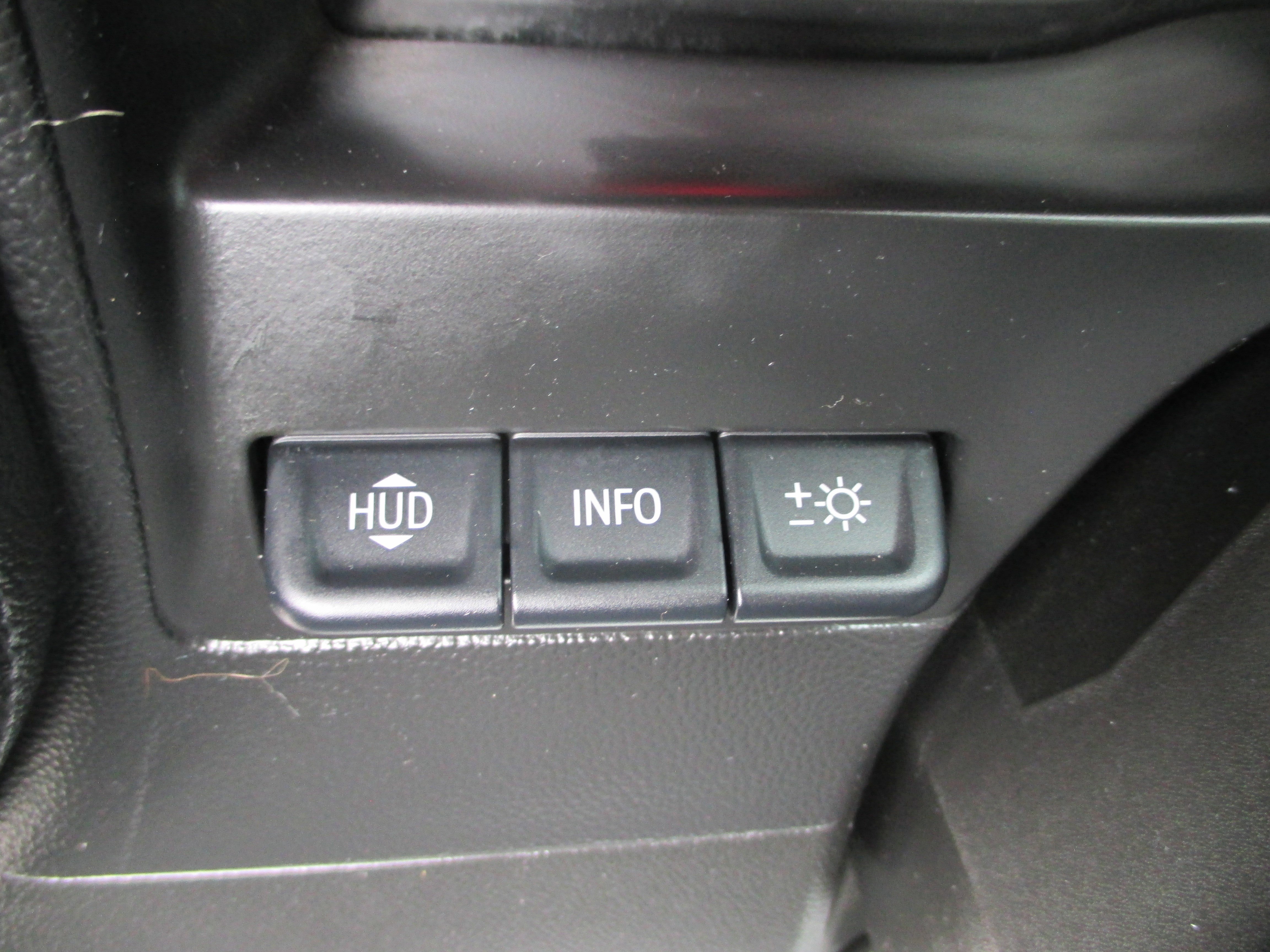 Used 2020 Chevrolet Silverado 2500 LTZ w/ LTZ Premium Package image 17