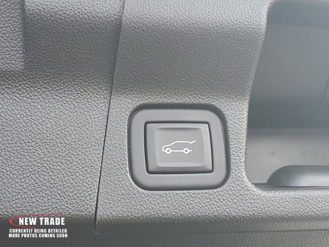 Certified 2023 GMC Acadia Denali w/ Denali Ultimate Package image 9