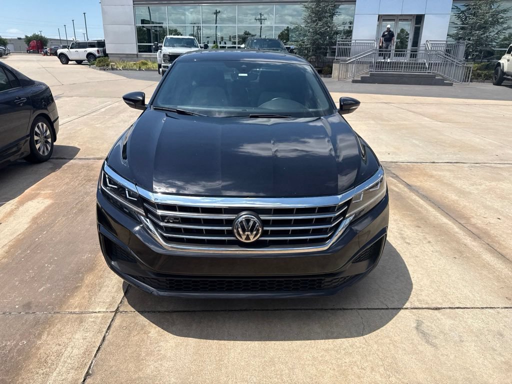 Used 2021 Volkswagen Passat 2.0T R-Line FWD image 2