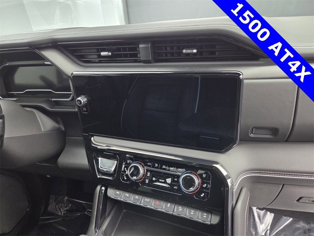 Used 2024 GMC Sierra 1500 AT4X image 19