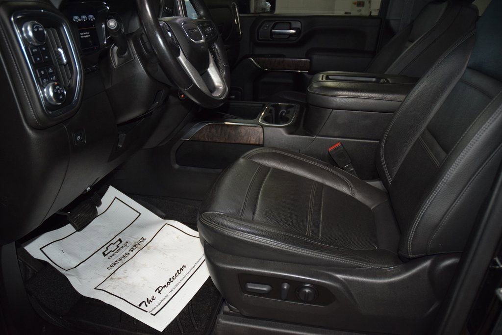 Used 2022 GMC Sierra 3500 Denali w/ Denali Ultimate Package image 39