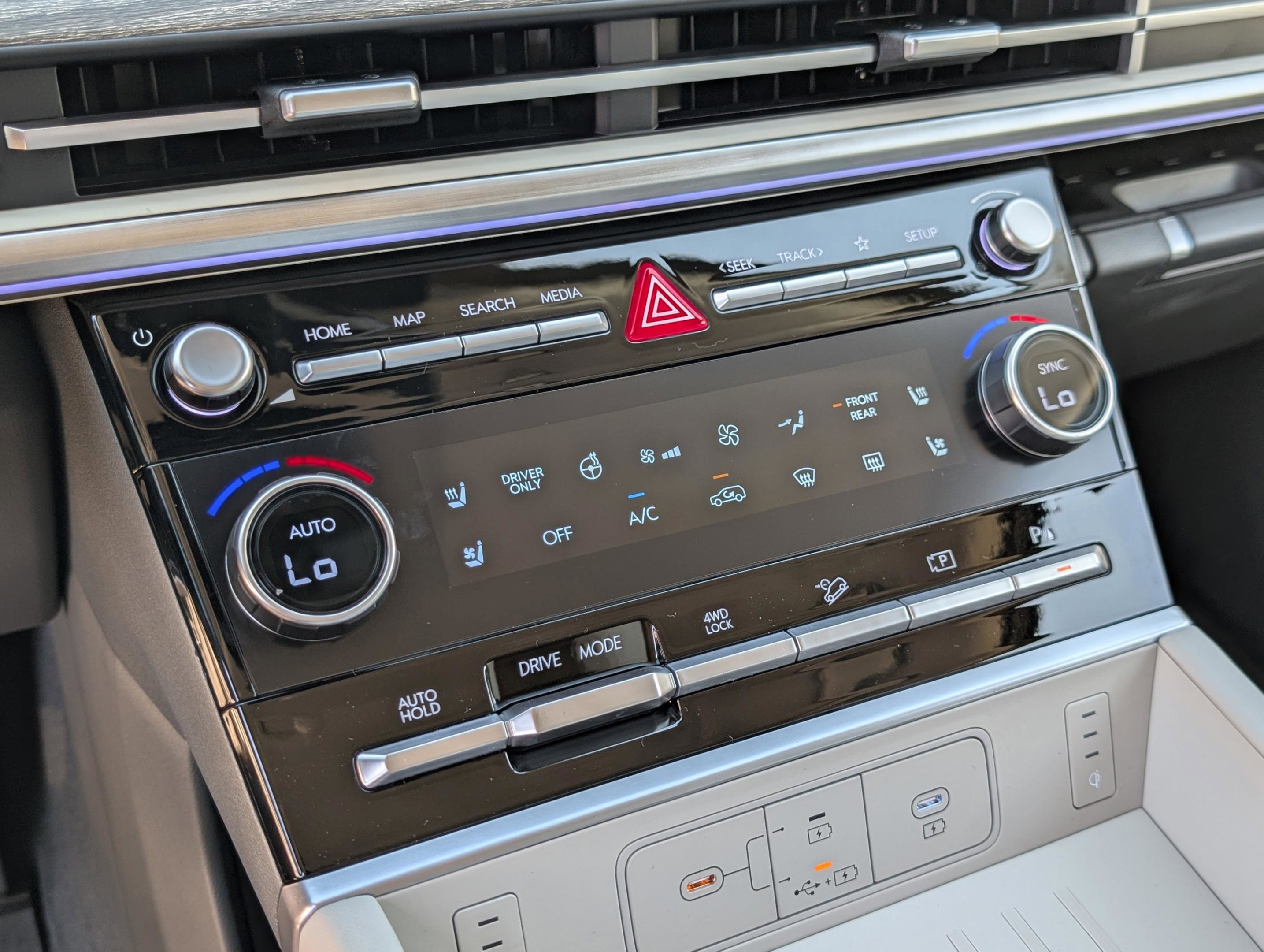 New 2026 Hyundai Santa Fe Calligraphy image 33