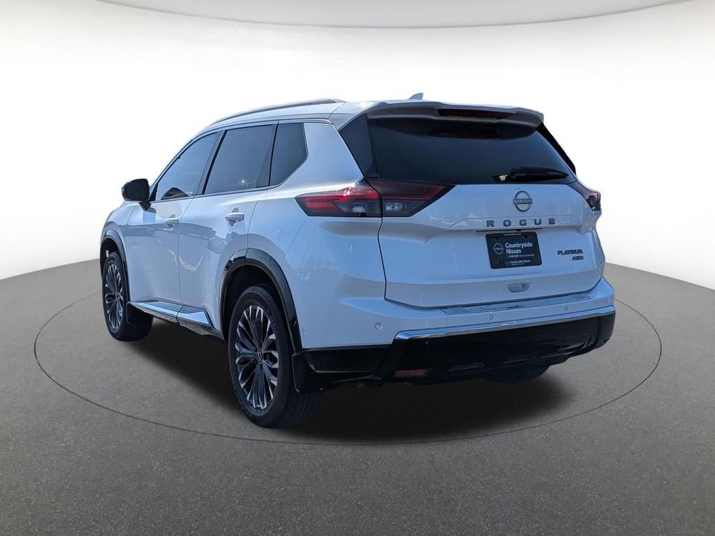 Used 2024 Nissan Rogue Platinum w/ Platinum Premium Package image 7