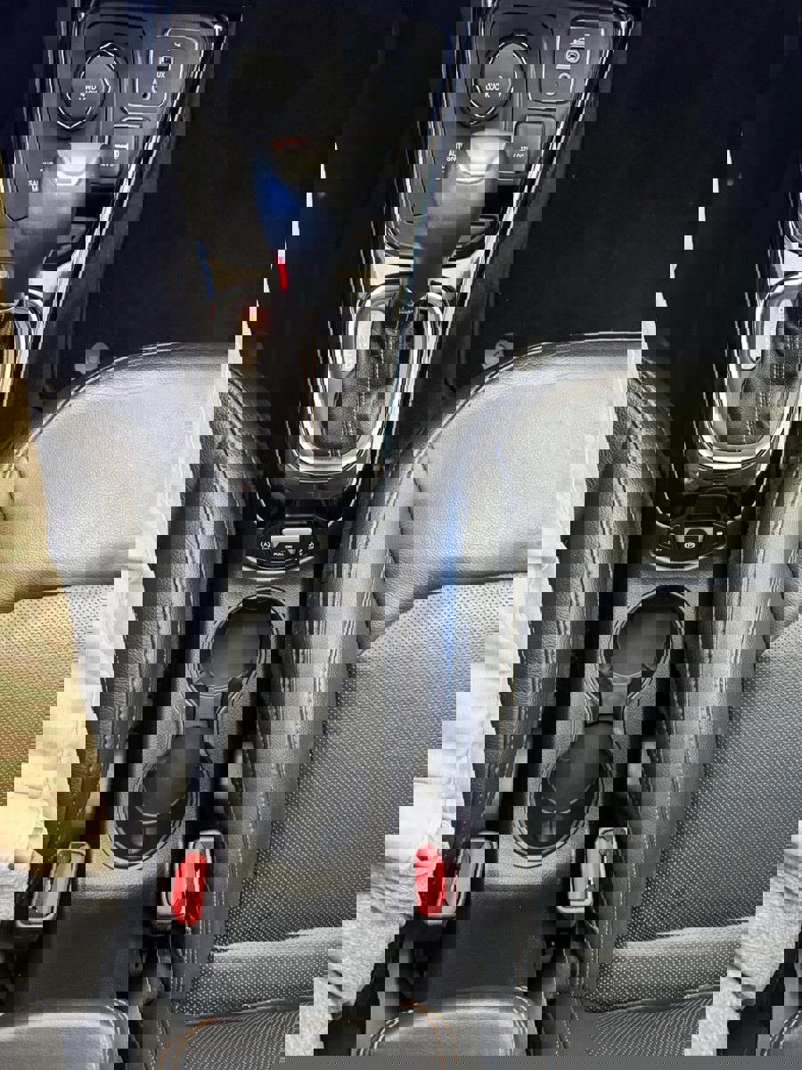 Used 2018 Jeep Compass Limited AWD/4WD image 25